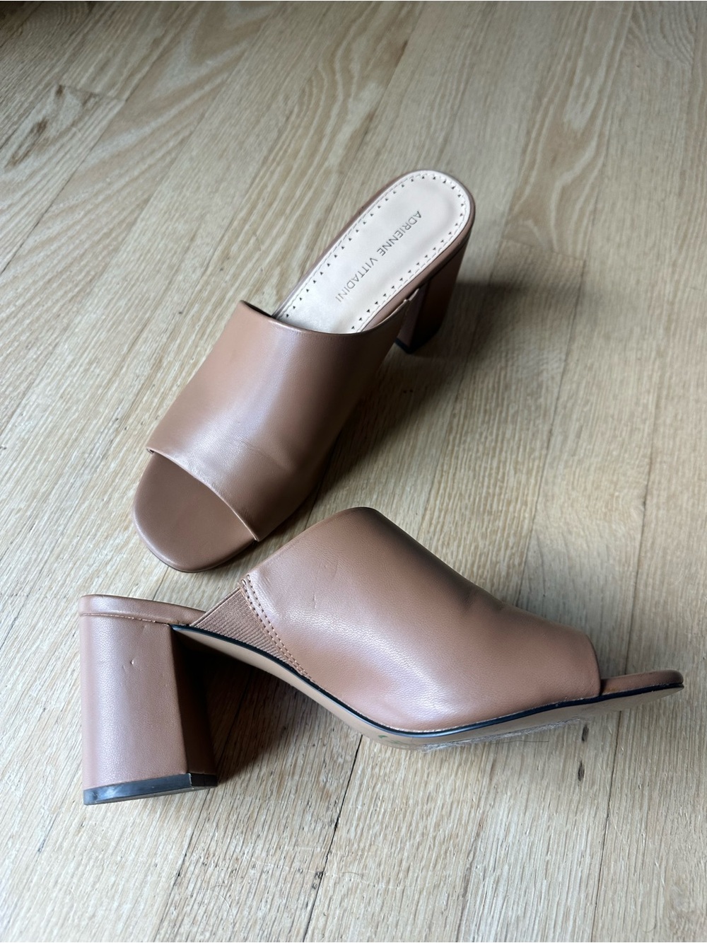Adrienne Vittadini Tan Leather Slide Mules